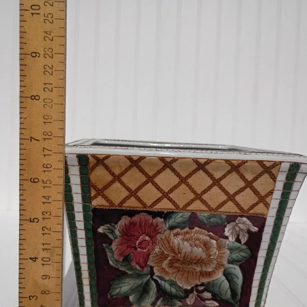 Oriental Accent vintage oriental